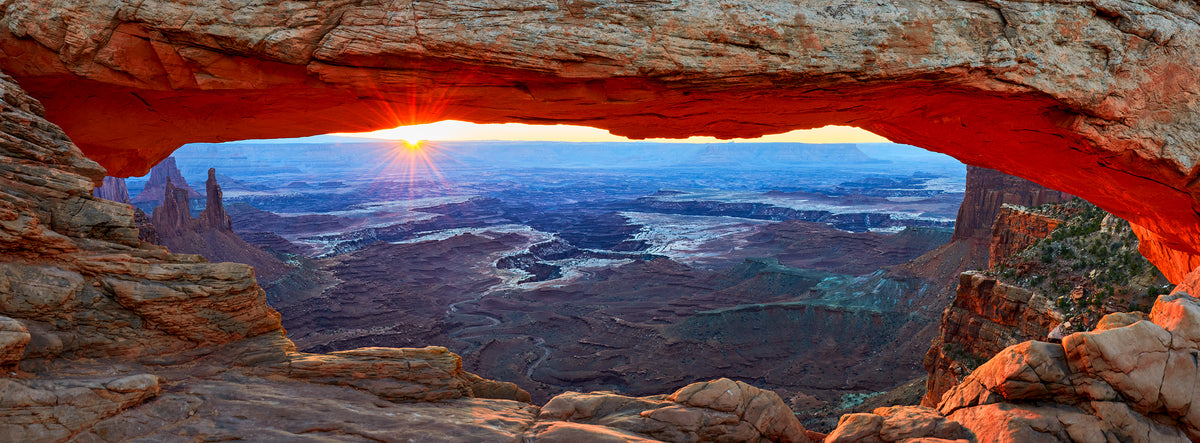 Portal, Mesa Arch, Utah, USA, photographed by Mitchell Burns