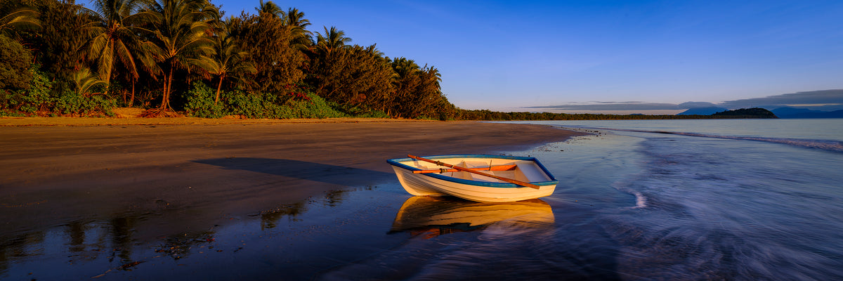 Beached, Four Mile Beach, Port Douglas, QLD, photographed by Mitchell Burns