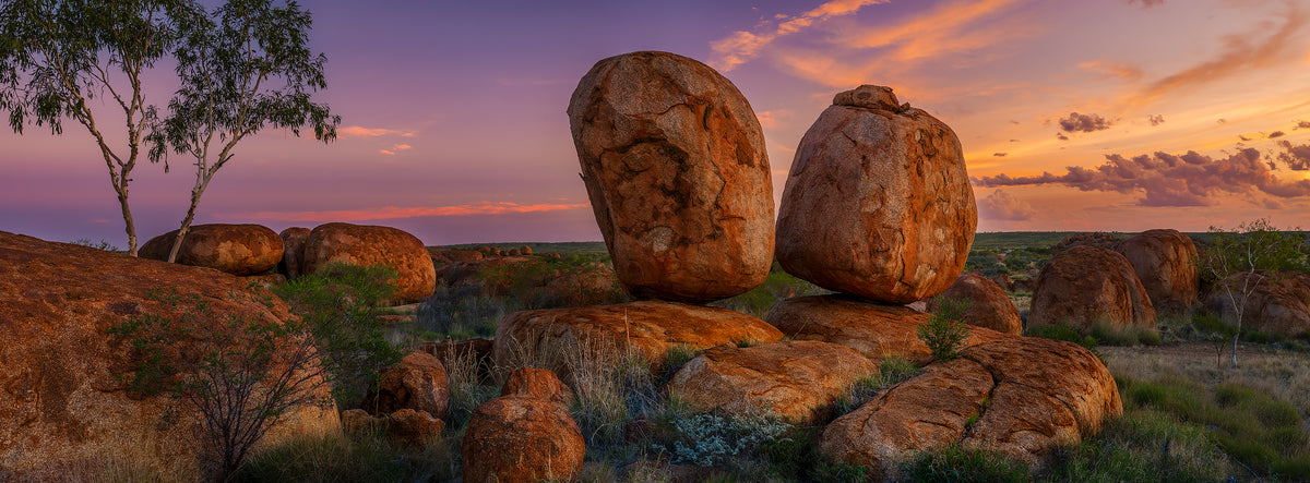 Balance, Karlu Karlu / Devil's Marbles, NT, photographed by Mitchell Burns