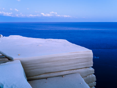 Ivory — Wedding Cake Rock, NSW, photographed by Mitchell Burns — illustrative Black + Black corner detail