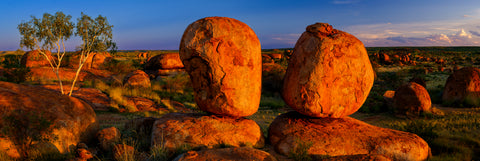 Marbles — Karlu Karlu, NT, photographed by Mitchell Burns — illustrative Black + Black corner detail