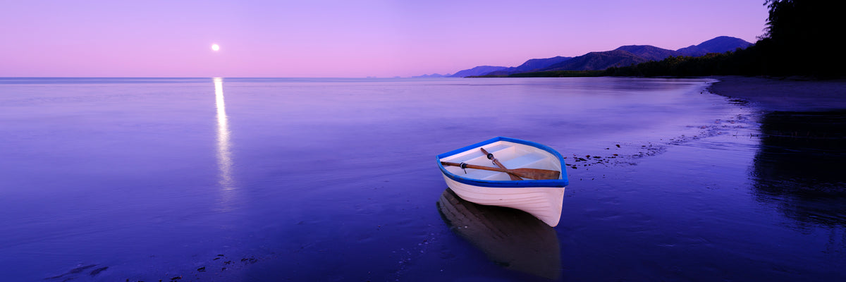 Luna Shores, Four Mile Beach, Port Douglas, QLD, photographed by Mitchell Burns